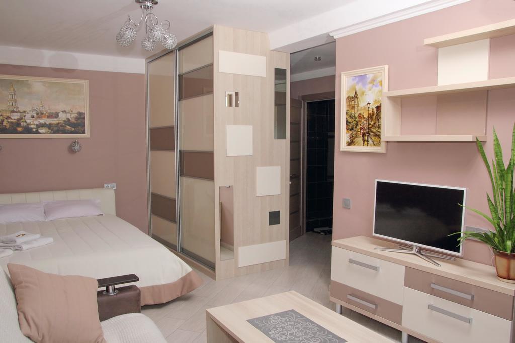 Apartment Obolonskiy Prospekt 31 Kiev Exterior photo